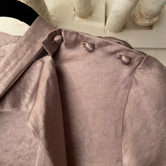 ARITZIA WILFRED Trapeze Blouse in Pine Bark - Picture 6 of 15